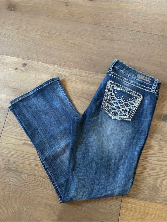 Denim - Wrangler Rock 47 Ultra Low Rise Bootcut Jeans Size 32X32 Embroidered/Rhinestones